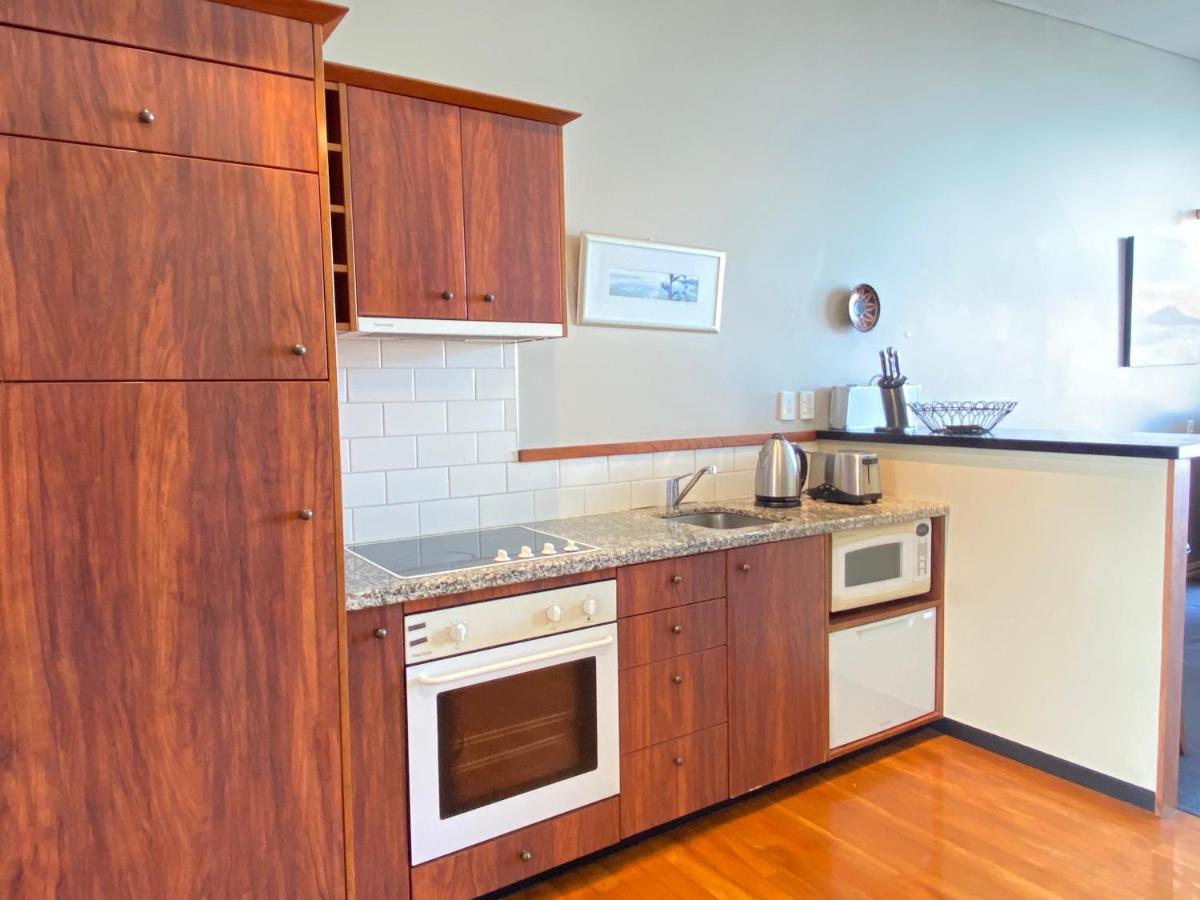 Waterfront Seaview Hotel Apartment - Same Building Block As Auckland Hilton Eksteriør bilde